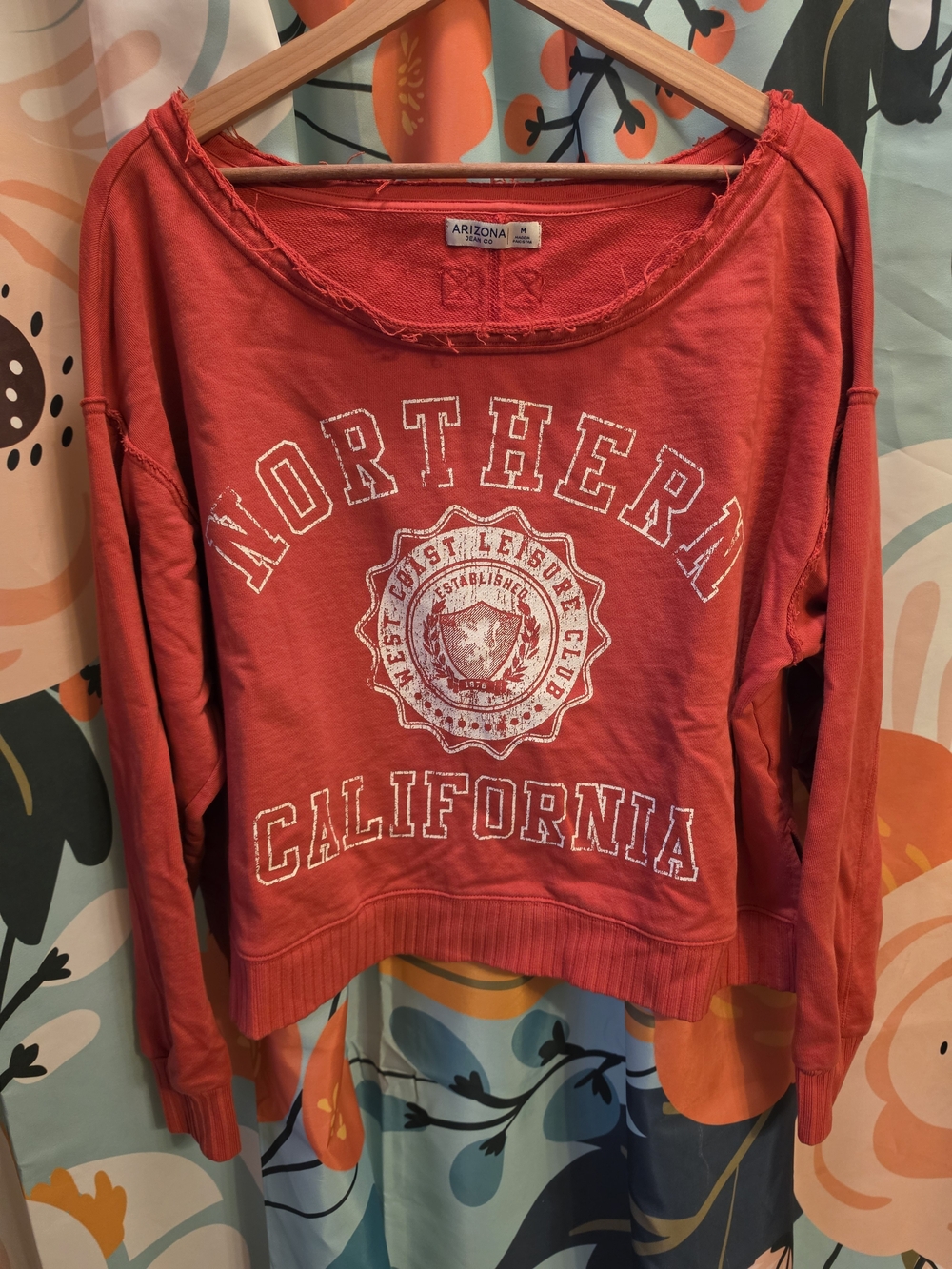 Arizona Jean Company Red Northern California Graphic Cropped Sweatshirt
